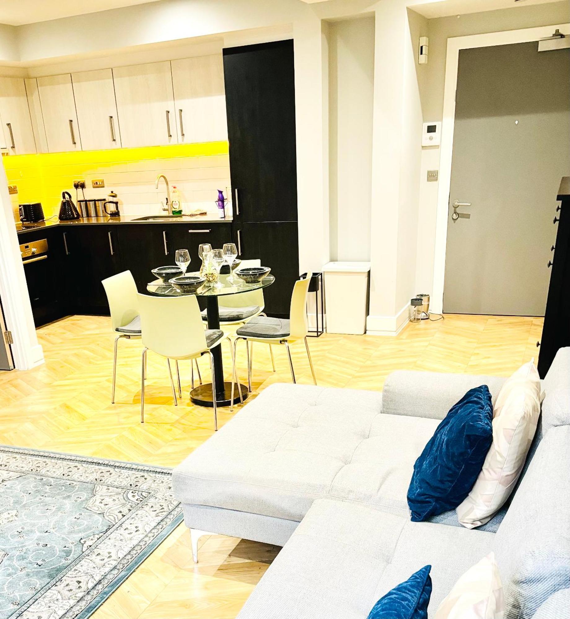 Mh Birmingham - 2 Bed 2 Bath Luxury Apartment - Financial District - Local Bar And Dining Deals Available Εξωτερικό φωτογραφία